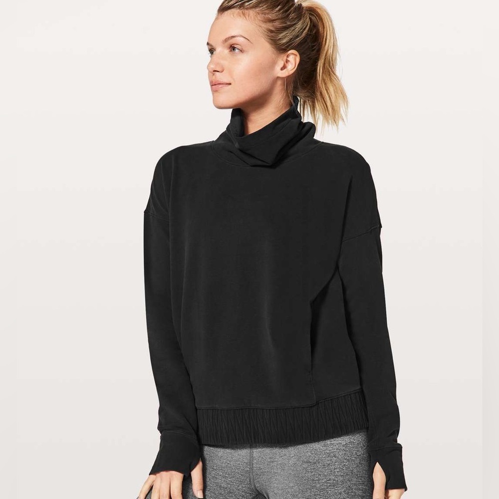 LULULEMON- Stress Less Pullover